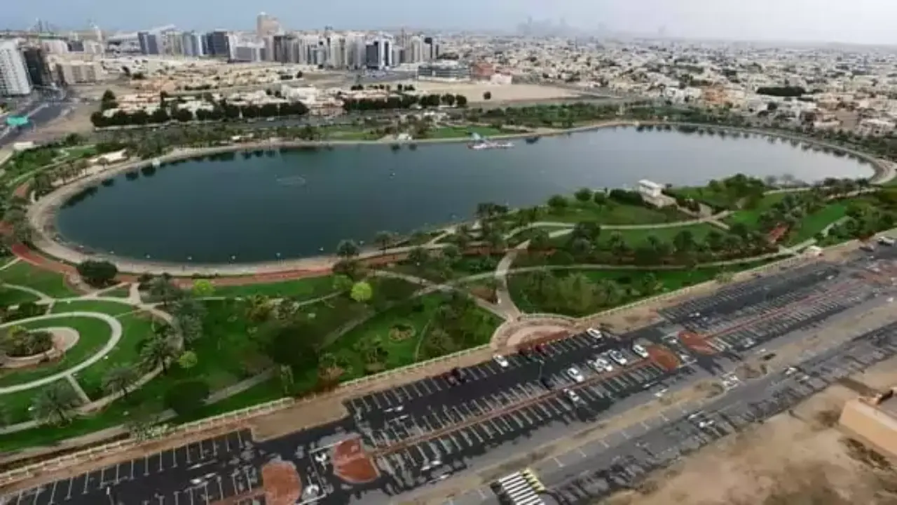 Al Quoz Pond Park