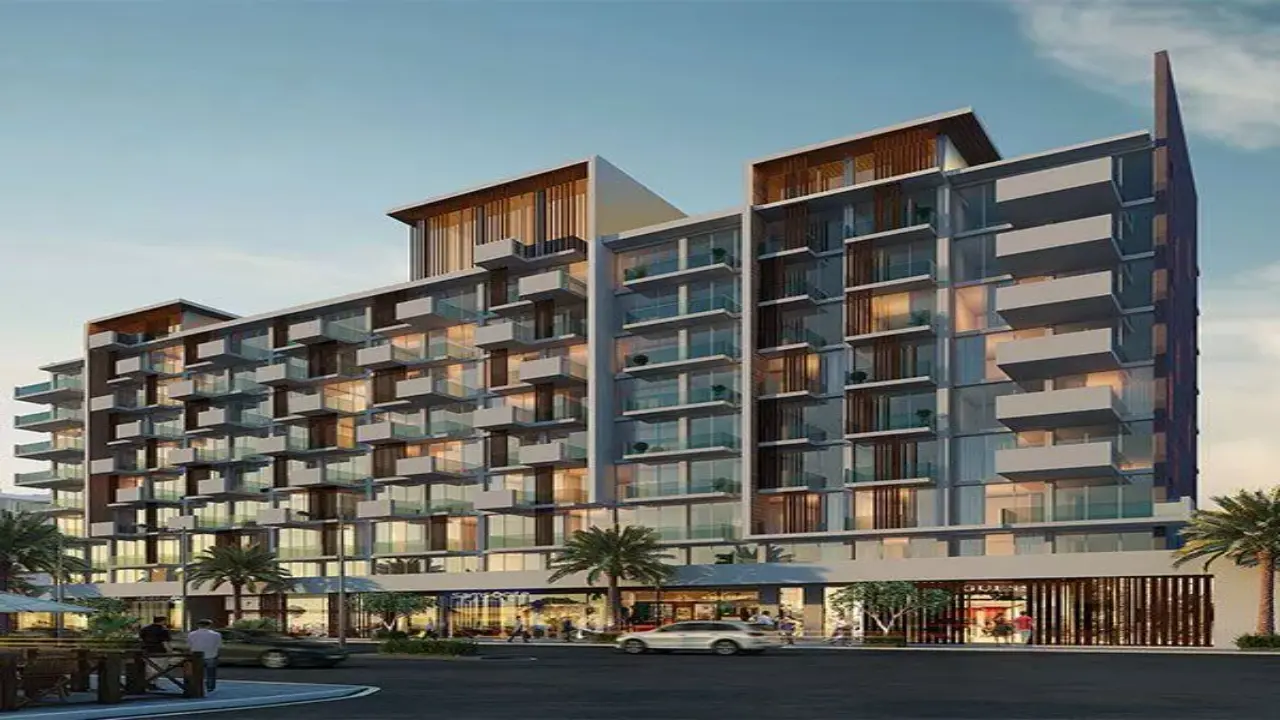 Azizi Riviera 31
