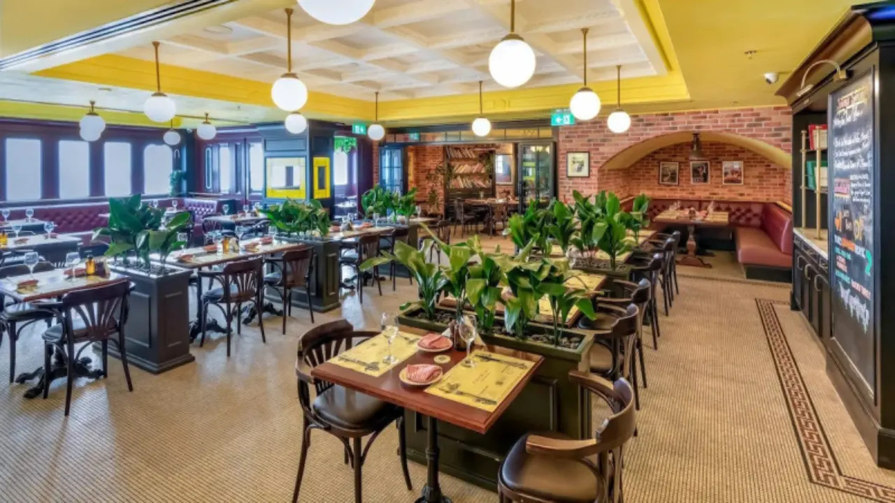 Couqley French Bistro