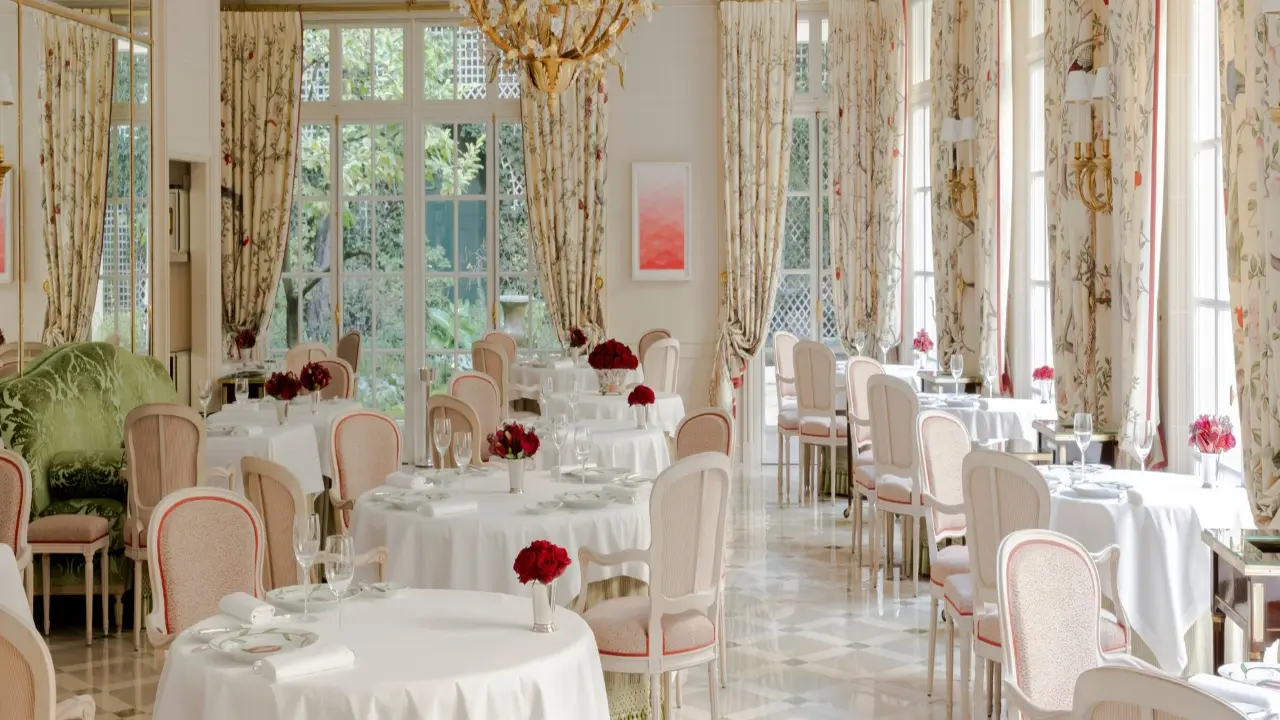 Epicure, Paris