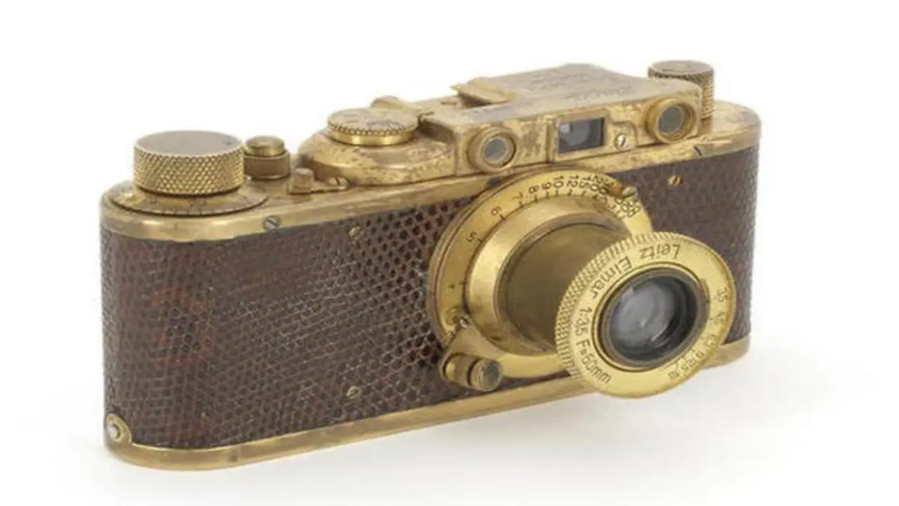 Leica Luxus II