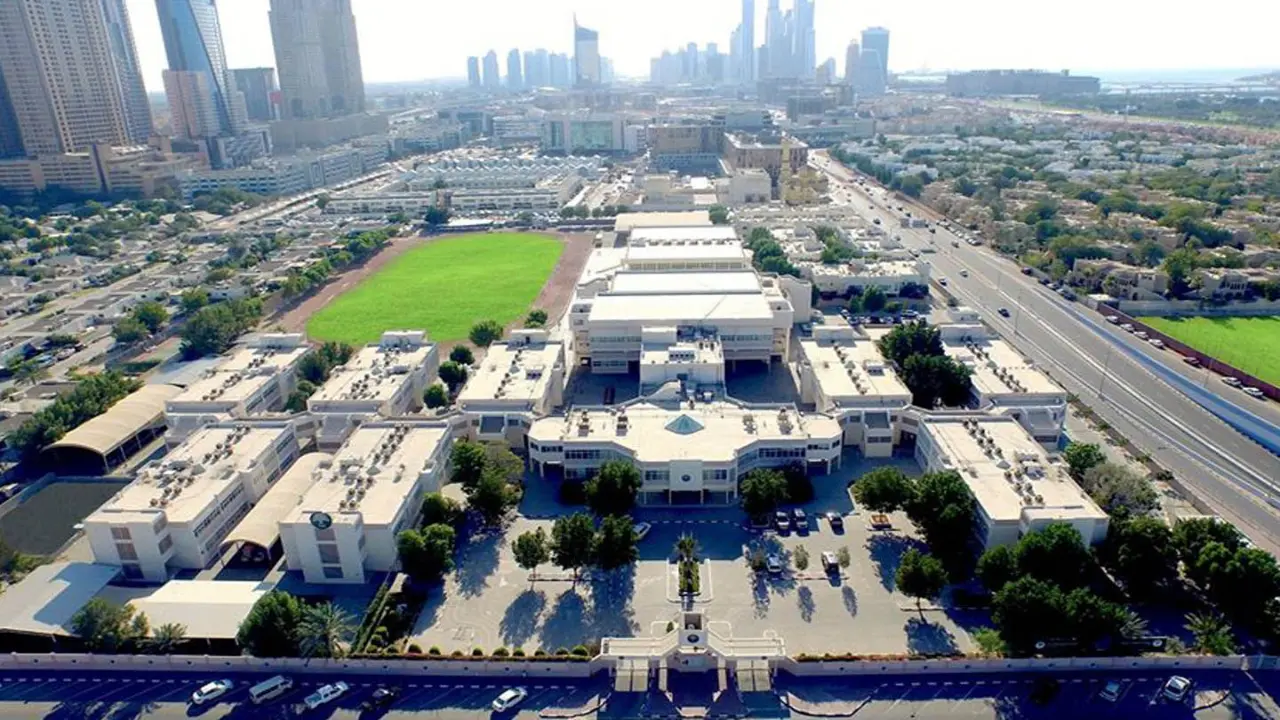 المدرسة الدولية