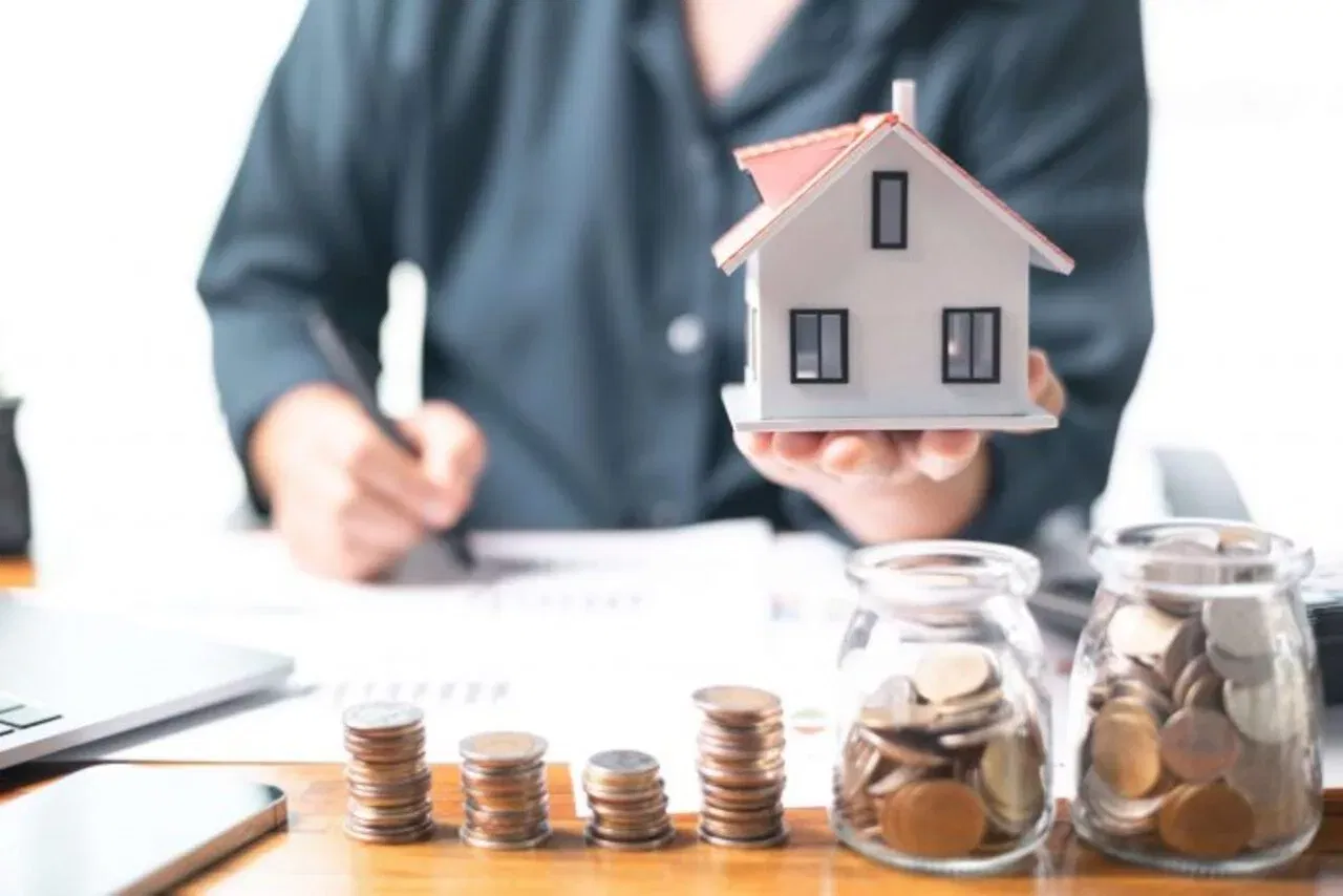 financial planning while buying property