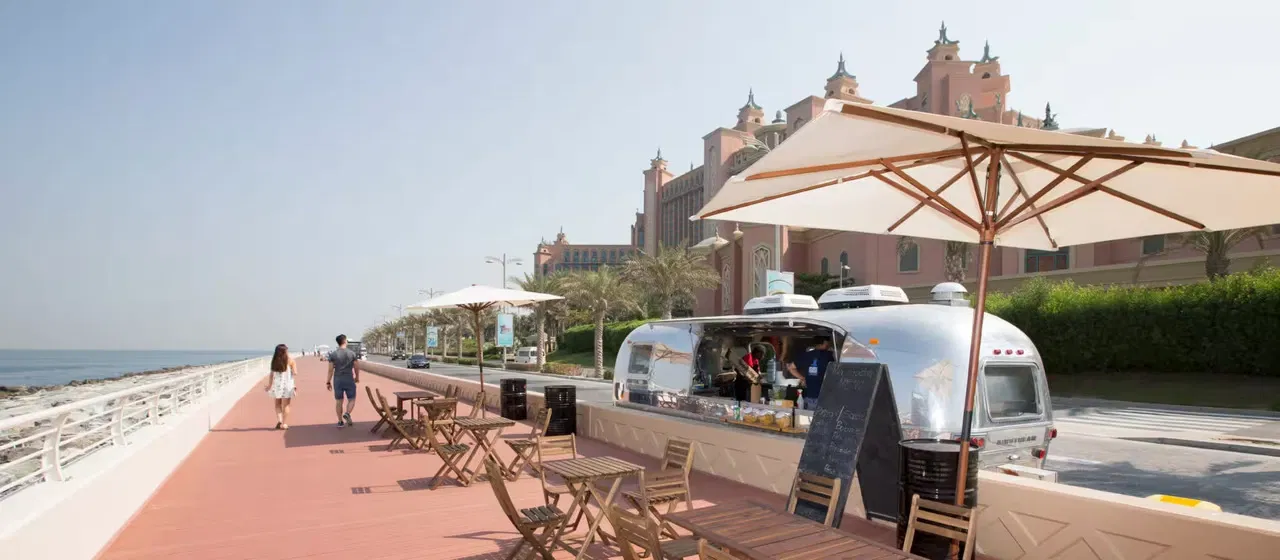 palm jumeirah boardwalk