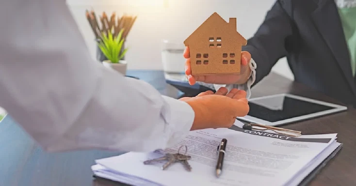 How to File a Home Insurance Claim in Dubai