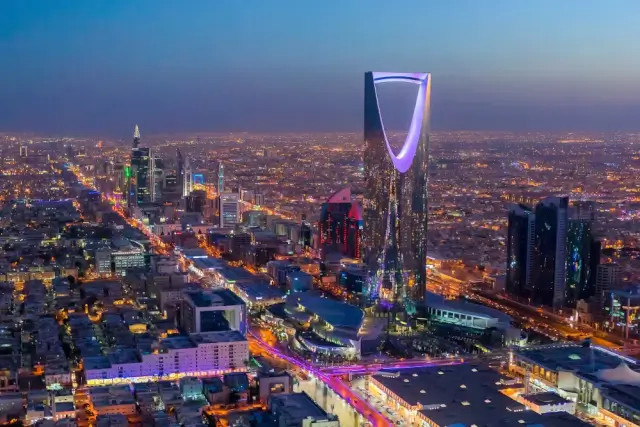 saudi transit visa for uae residents