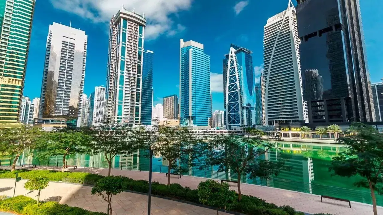 jumeirah lake towers community