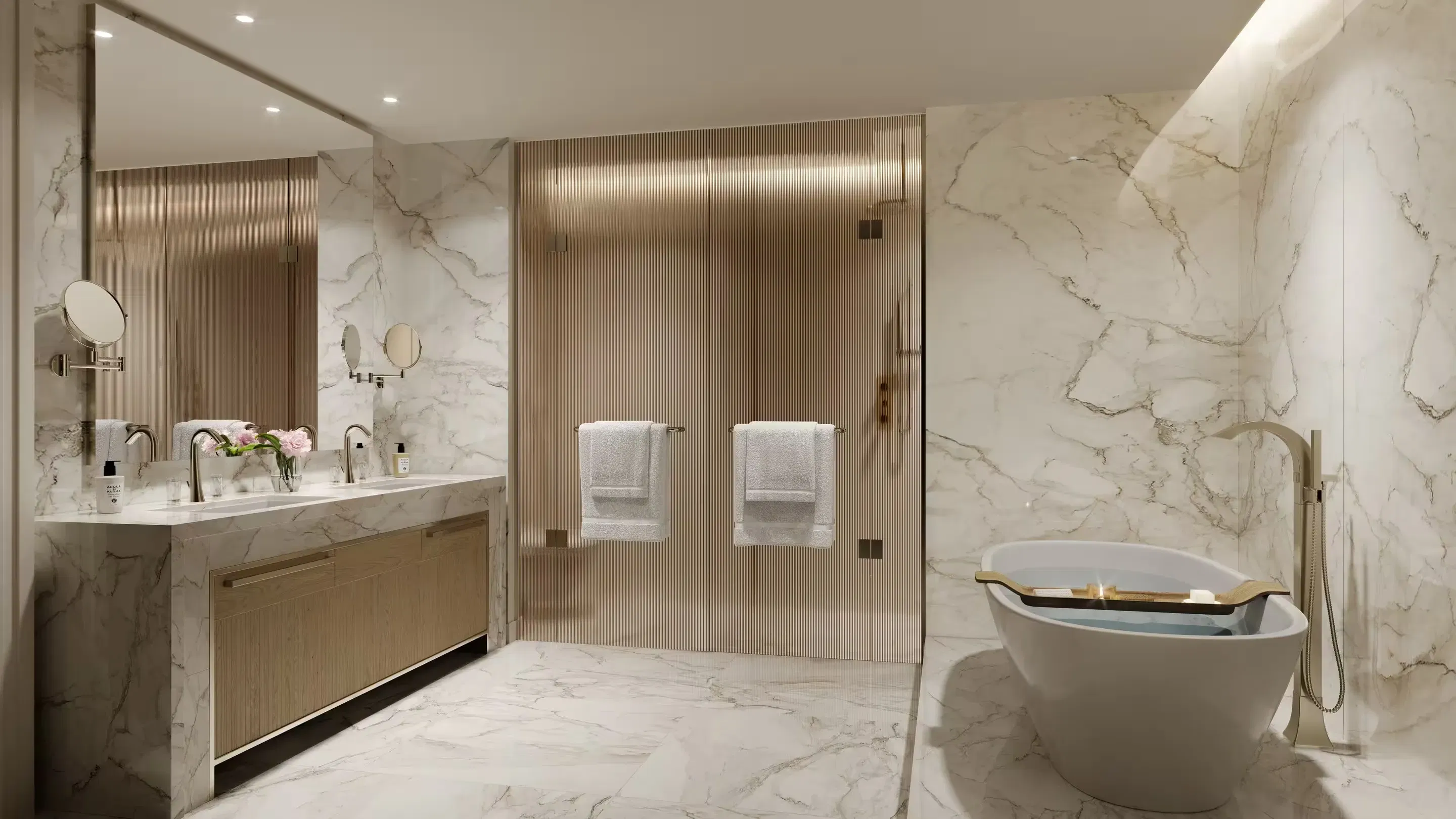 Elegant Four Seasons Private Residences at Jumeirah