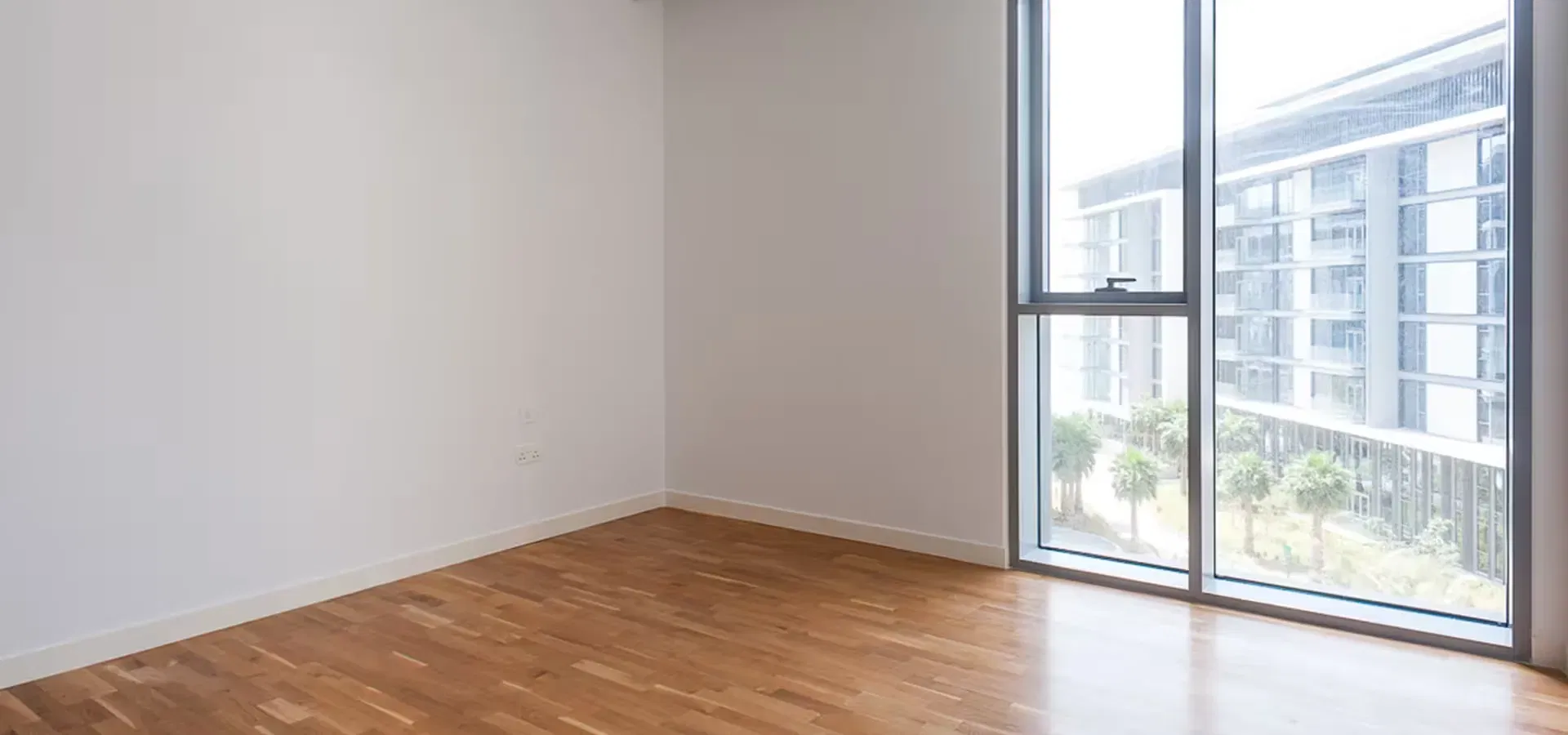 الاندماج المثالي بين الحياة الحضرية والجمال الطبيعي في شقق ميراس بلوواترز ريزيدنسز على جزيرة بلوواترز