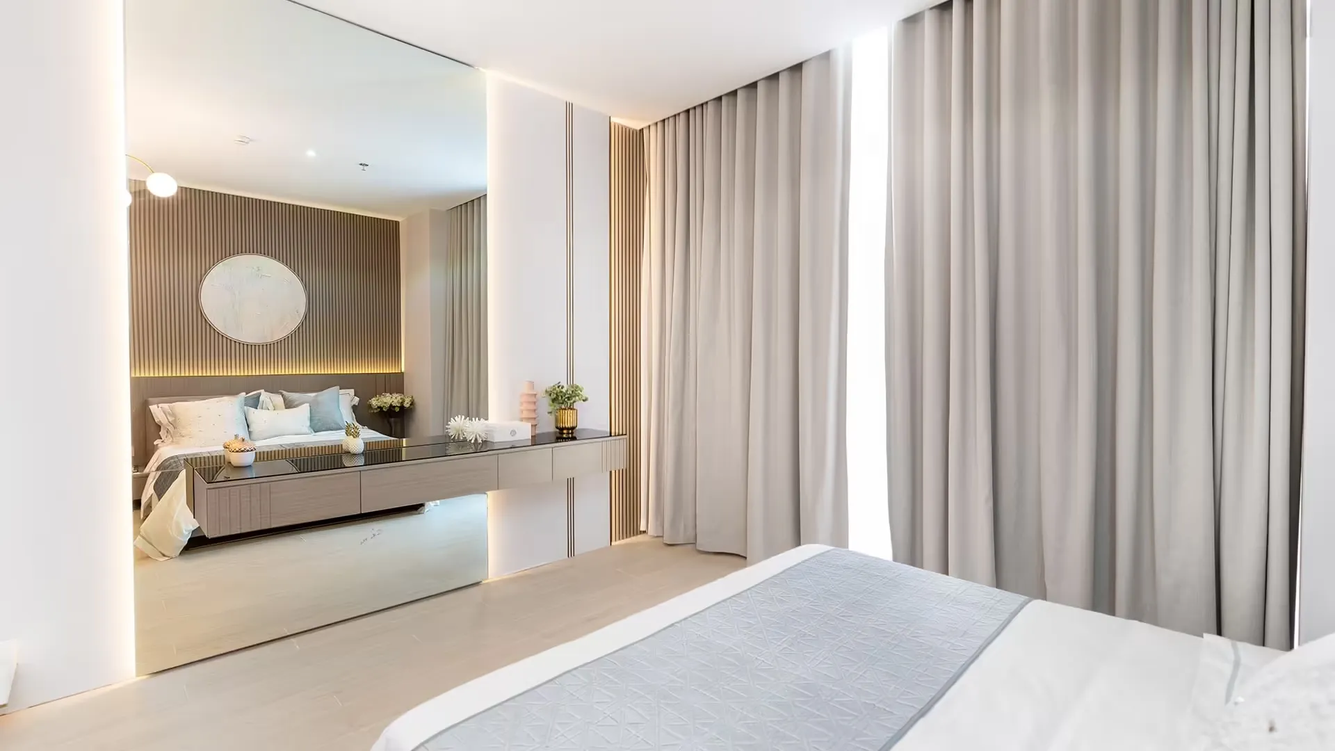 Q Gardens Lofts من AYS Developments: حيث يلتقي التصميم الحديث بالراحة الخالدة