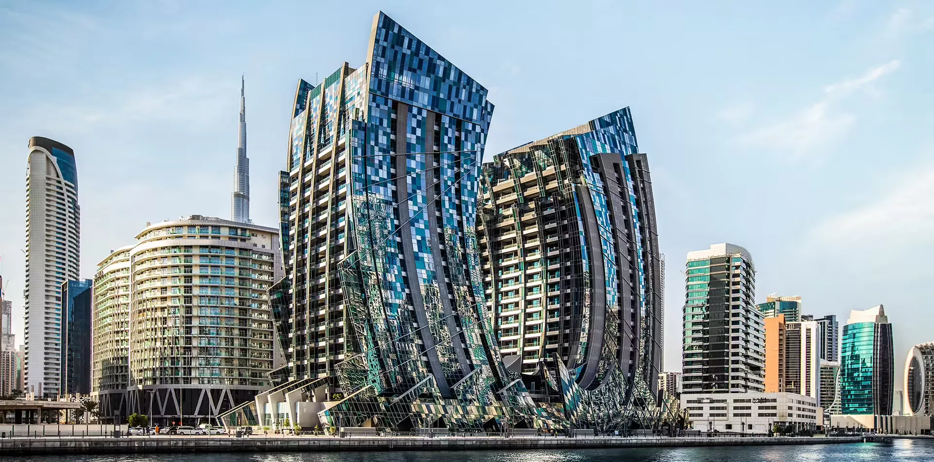 DaVinci Tower by Pagani: A Masterpiece Redefining Opulence in Dubai