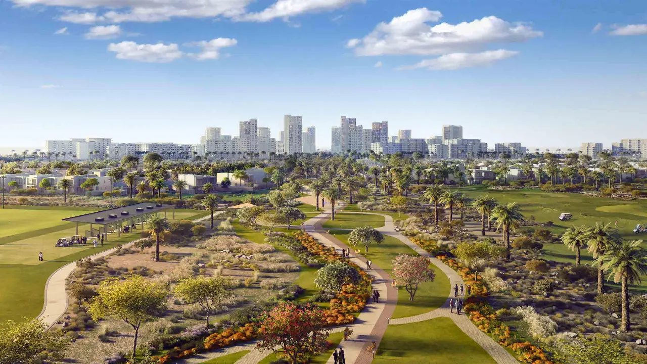 جولف هيلز 2 من إعمار العقارية - مساحات خضراء تحيط بها آفاق خصبة