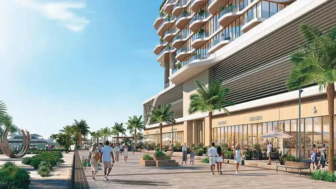 Royal Yacht Club Residence by Azimuth Development – Where Tides Form The Address