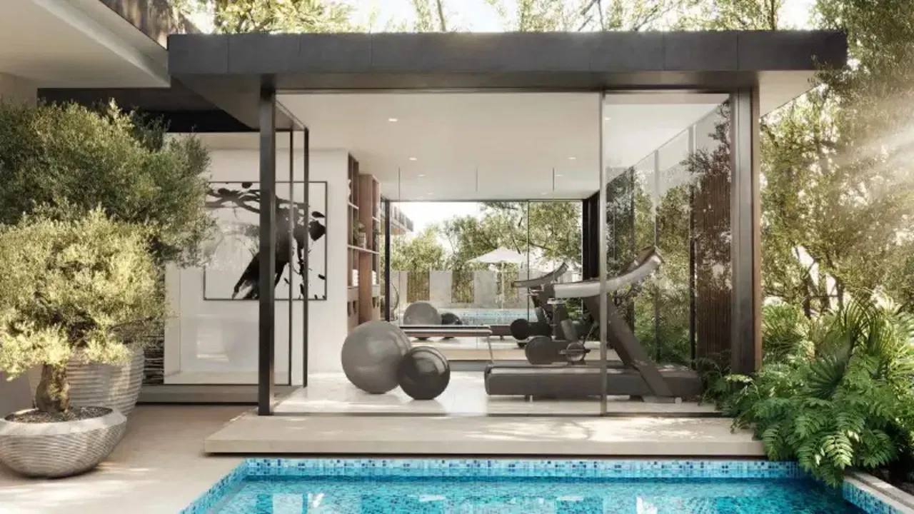 شاطئ علايا من ماجد الفطيم في تلال الغاف – حياة وسط الهدوء والفخامة