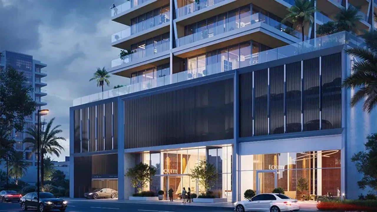 بنجاتي آيفوري – شهادة على المساكن الرؤيوية